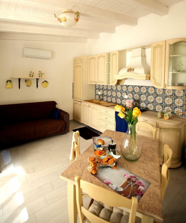 Oasi Siciliana Apartment Terrasini Luaran gambar